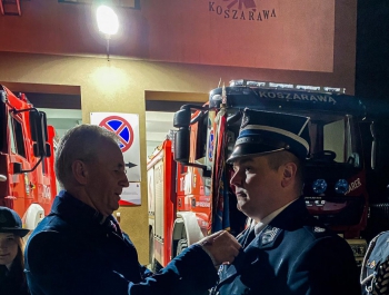 Uroczystość wręczenia medali dla strażaków z OSP Koszarawa - zdjęcie2
