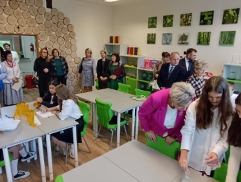 Uroczyste otwarcie Zielonej Pracowni w Szkole Podstawowej w Koszarawie - zdjęcie5