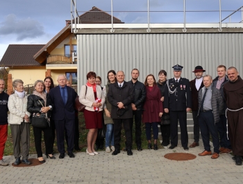 Uroczyste otwarcie inwestycji związanej z budową stacji uzdatniania wody i sieci wodociągowej - zdjęcie1