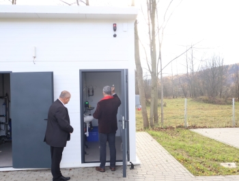 Uroczyste otwarcie inwestycji związanej z budową stacji uzdatniania wody i sieci wodociągowej - zdjęcie10