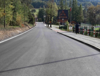Uroczyste otwarcie inwestycji „Przebudowa dróg powiatowych na terenie Gminy Koszarawa” - zdjęcie9