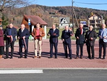 Uroczyste otwarcie inwestycji „Przebudowa dróg powiatowych na terenie Gminy Koszarawa” - zdjęcie23