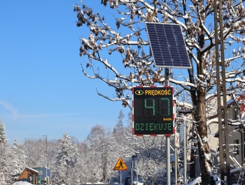 Radarowe wyświetlacze prędkości - zdjęcie1